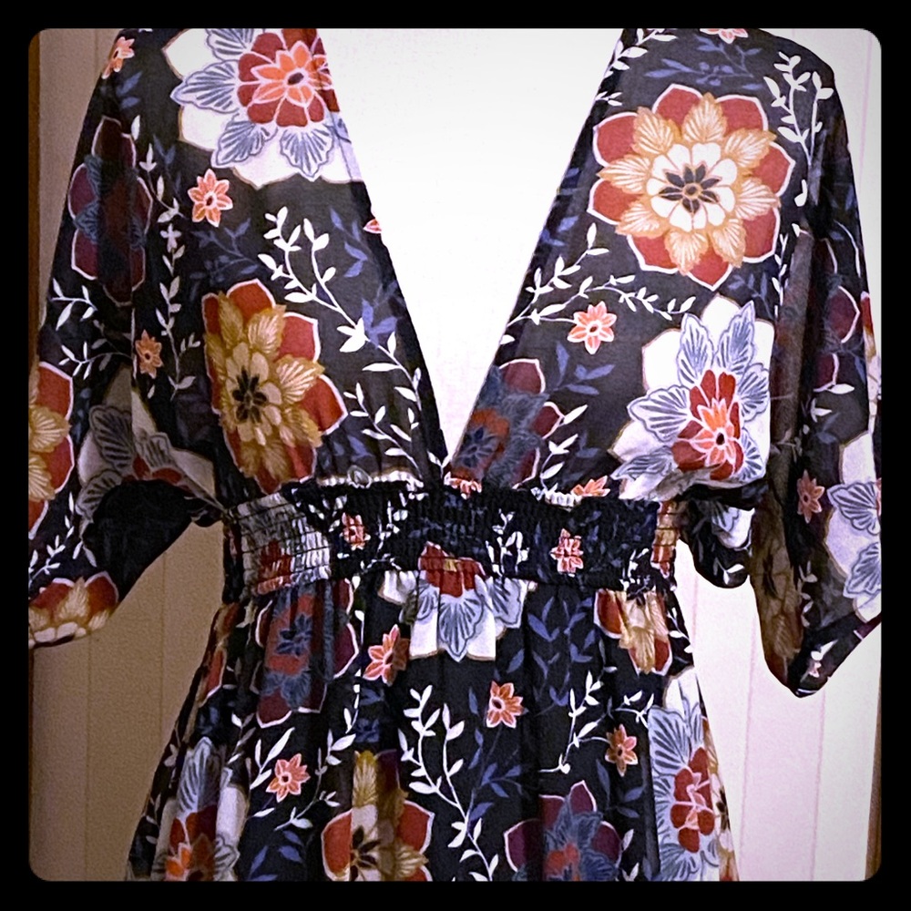 NWOT Forever 21 Floral Maxi
